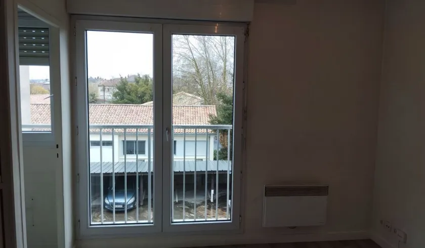 Location Bordeaux Appartement 691af2172670