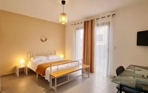 Location Vénissieux Chambre 691b0c8640f1