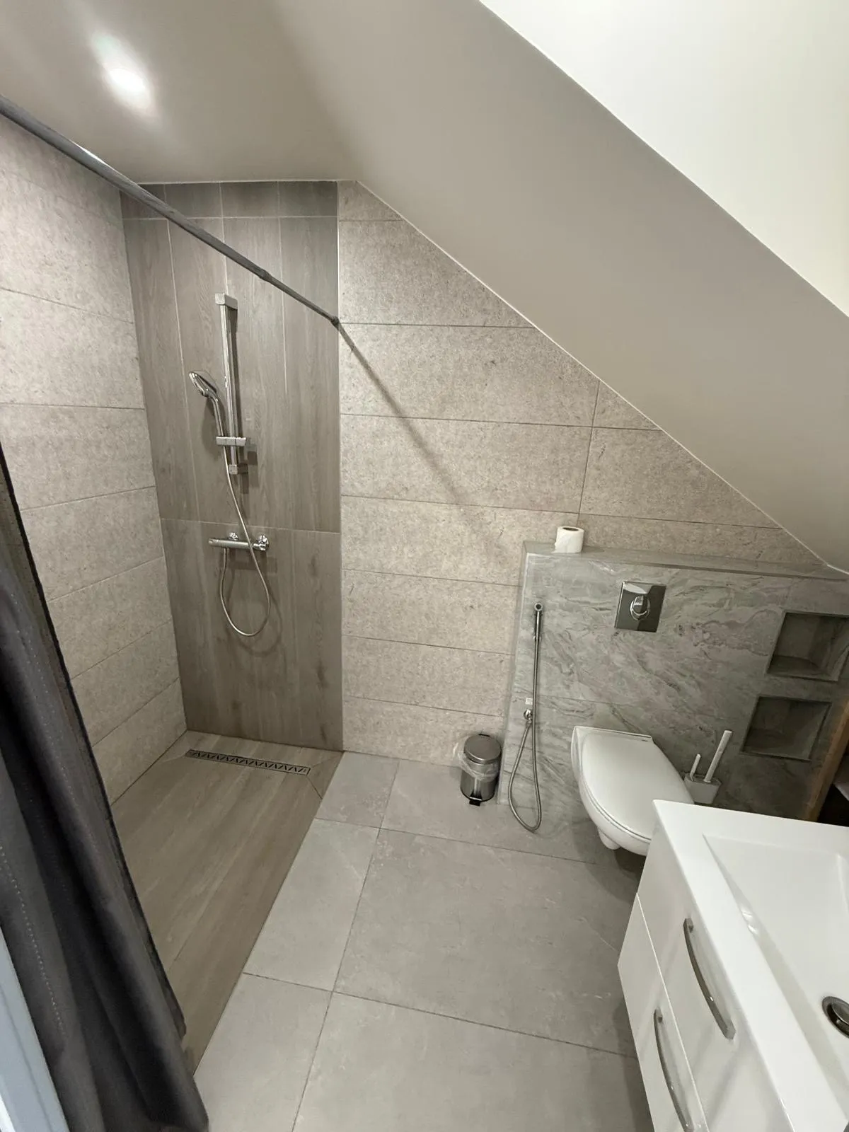 Location Vénissieux Chambre 691b0c8640f13