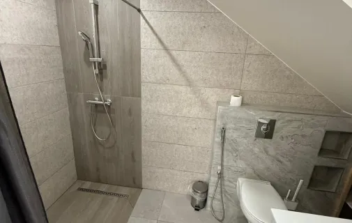 Location Vénissieux Chambre 691b0c8640f1