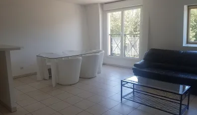 miniatureLocation Châtenay-Malabry Appartement 691c3e9c035b2