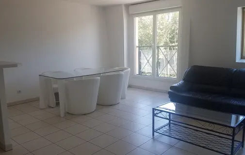 Location Châtenay-Malabry Appartement 691c3e9c035b