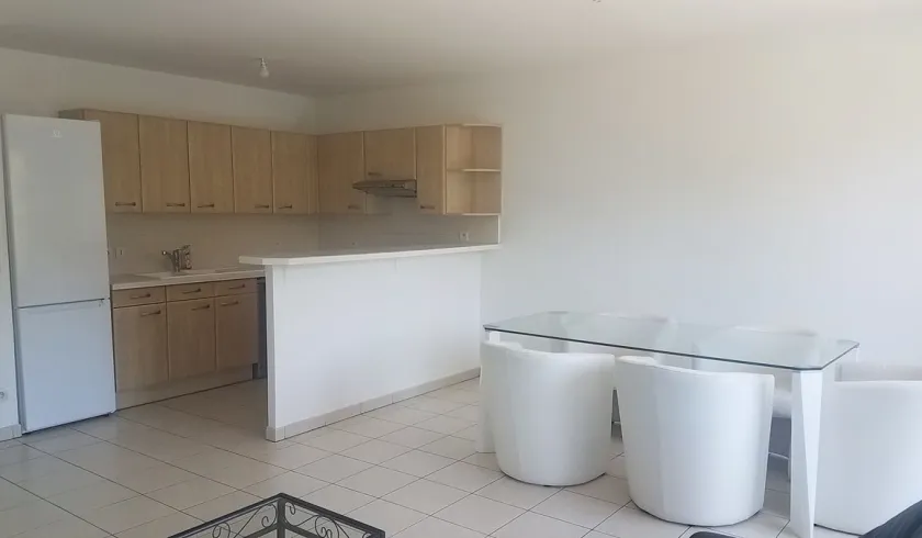 Location Châtenay-Malabry Appartement 691c3e9c035b1