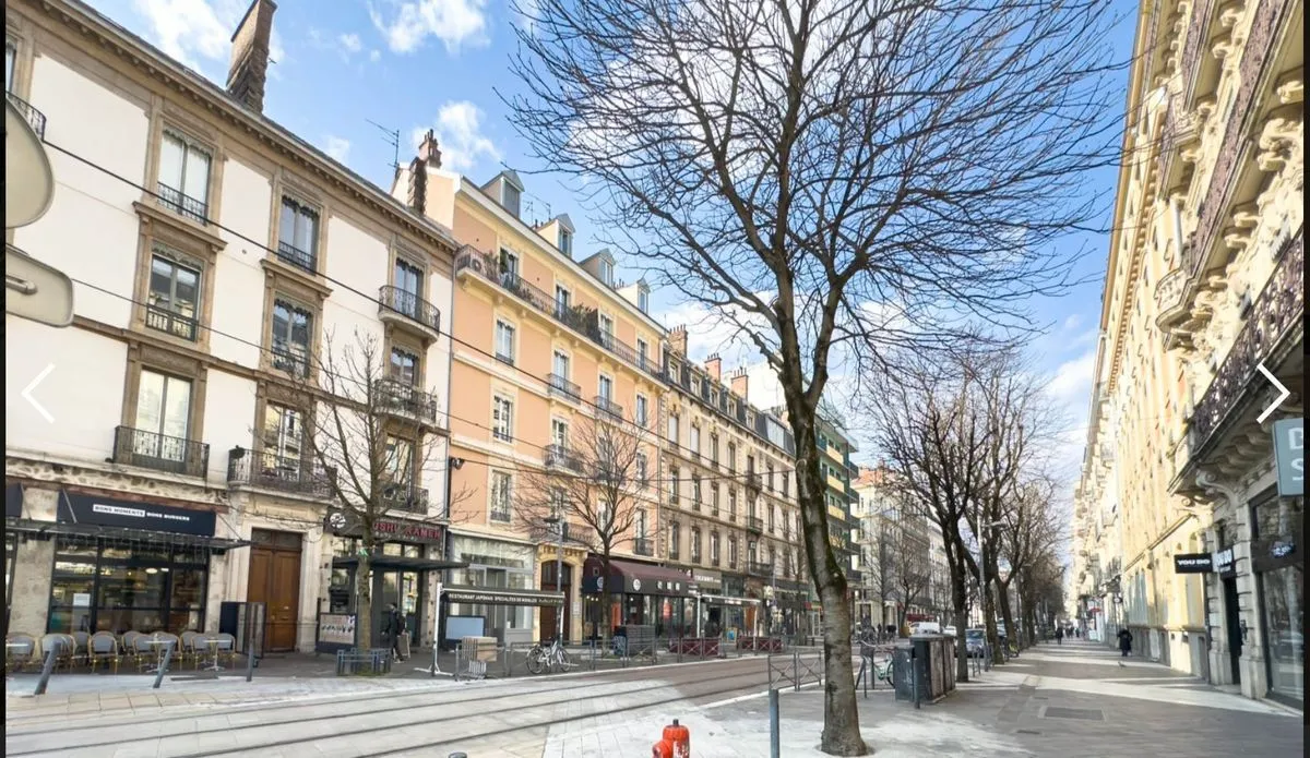 Location Grenoble Appartement 691c4b108ce7