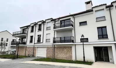 Location Ormoy Appartement 691c59b8e4b9