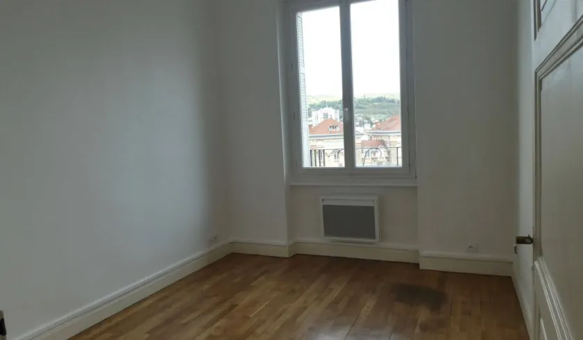Location Clermont-Ferrand Appartement 691da328f2a1