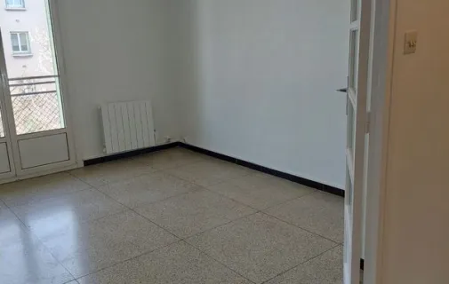 Location Marseille Appartement 691dcd5a1793