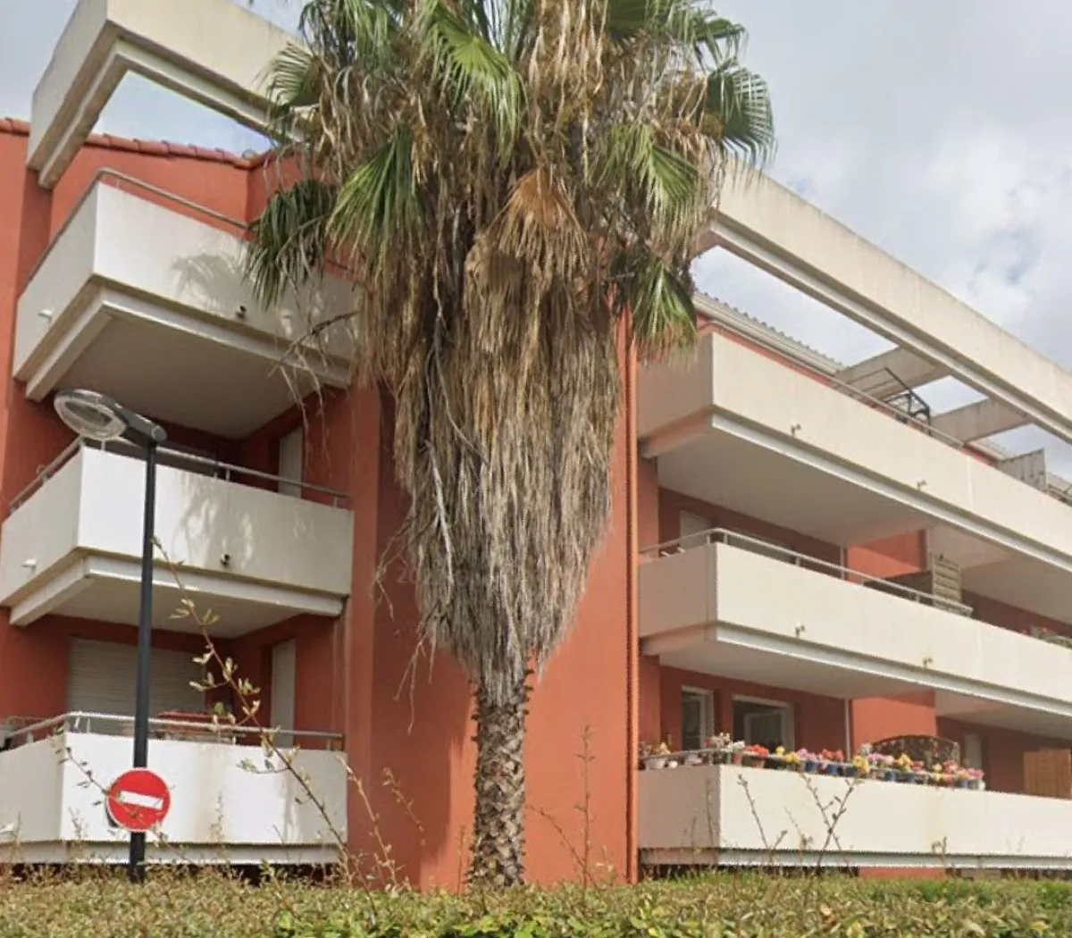 Location Lunel Appartement 691ef72325f4