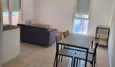 Location Lunel Appartement 691ef72325f4