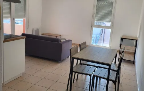 Location Lunel Appartement 691ef72325f4