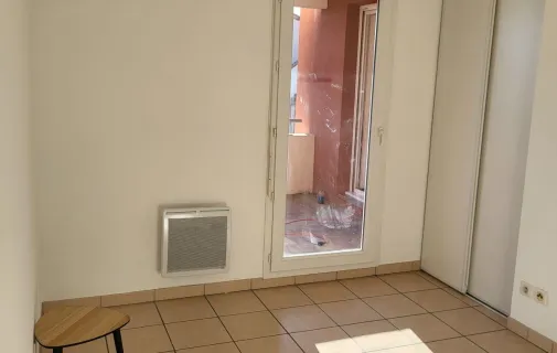 Location Lunel Appartement 691ef72325f4