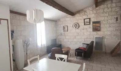 Location Aigues-Mortes Appartement 691f17b38de3