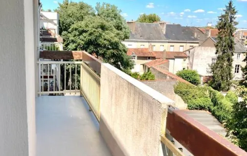 Location Poitiers Appartement 69203cb8d896