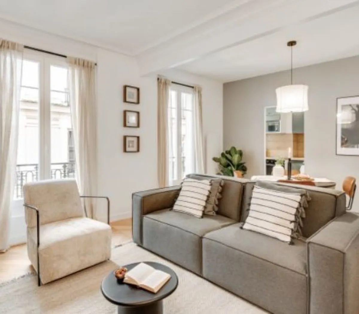 Location Paris Appartement 69206cf08873