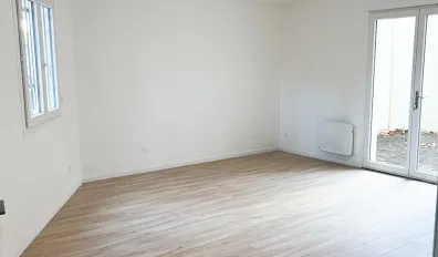 Location La Courneuve Appartement 69216a3528fa