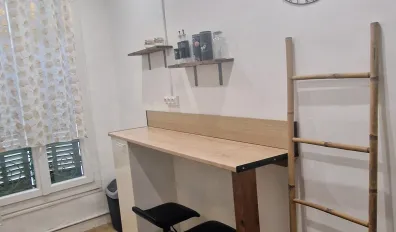 miniatureLocation Ollioules Appartement 69254953e8052