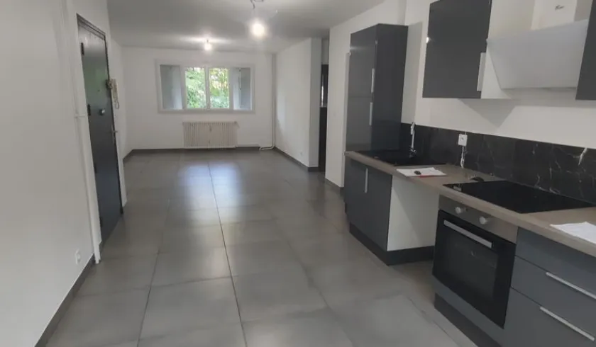 Location Villeurbanne Appartement 69258cb2c8b4