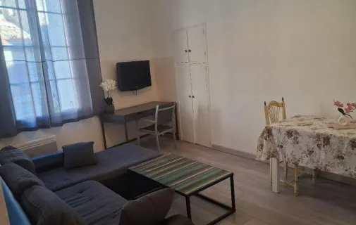 Location Avignon Appartement 69259b1e6fa9