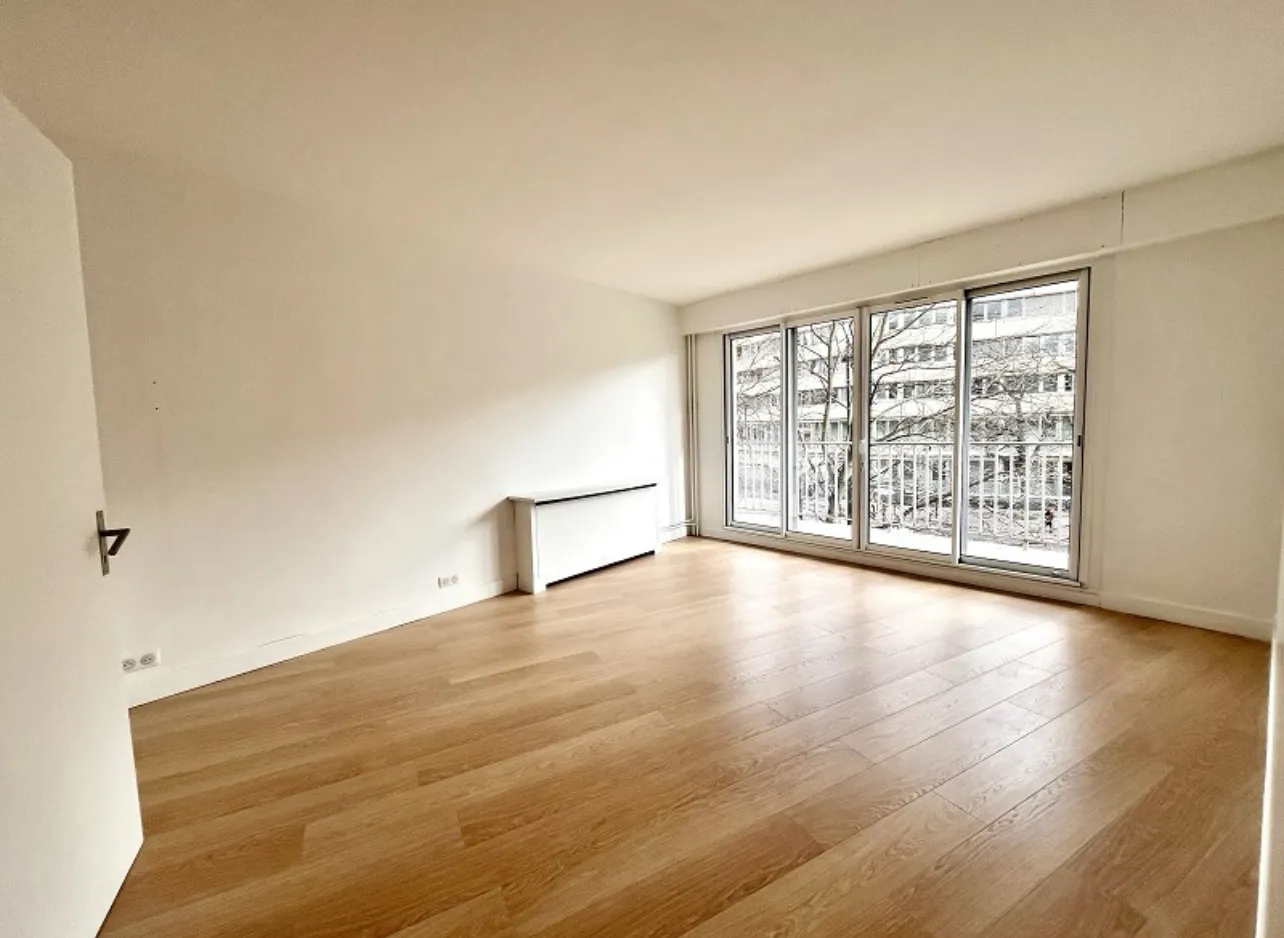 Location Paris Appartement 6927119604f0