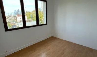 miniatureLocation Sevran Appartement 69272da568cf2