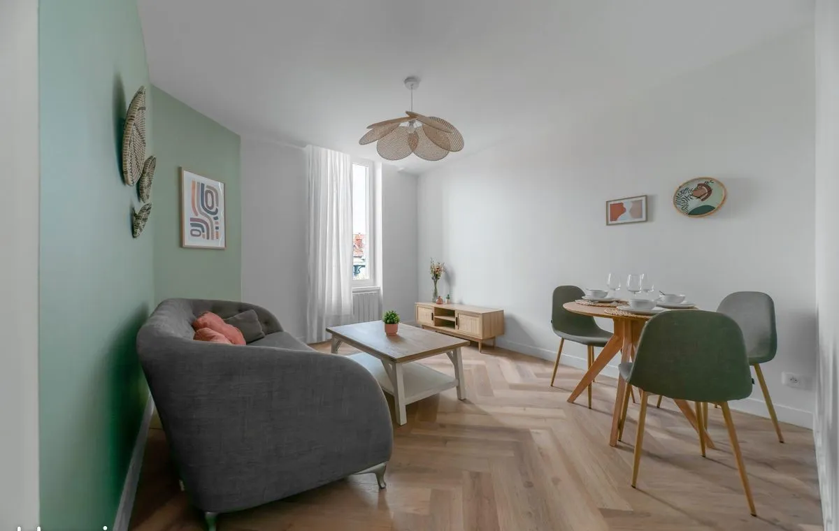 Location Clermont-Ferrand Appartement 69286148a767