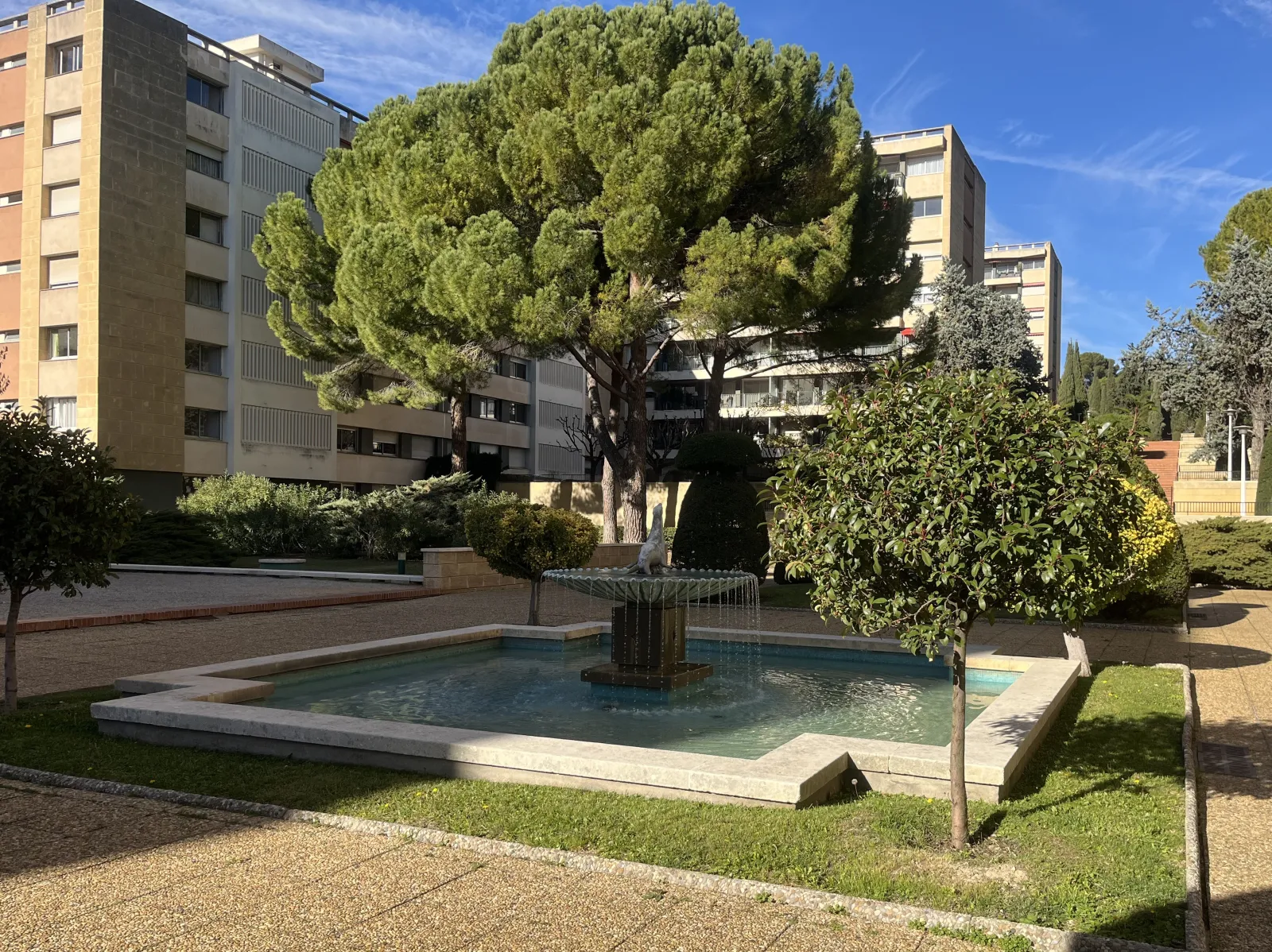 Location Aix-en-Provence Appartement 69297b0ca634