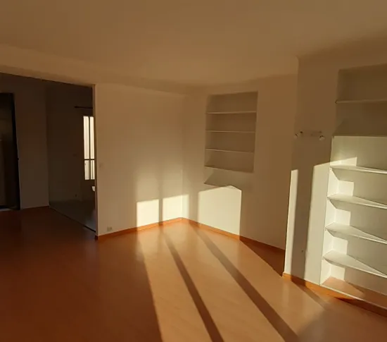 Location Aix-en-Provence Appartement 6929d99c000a