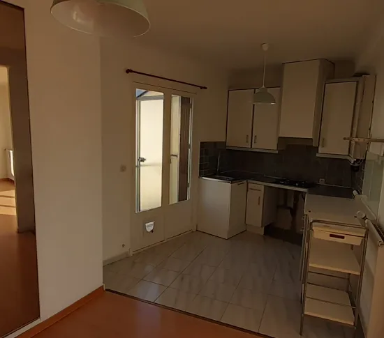 Location Aix-en-Provence Appartement 6929d99c000a