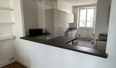 miniatureLocation Brest Appartement 692aa39116942