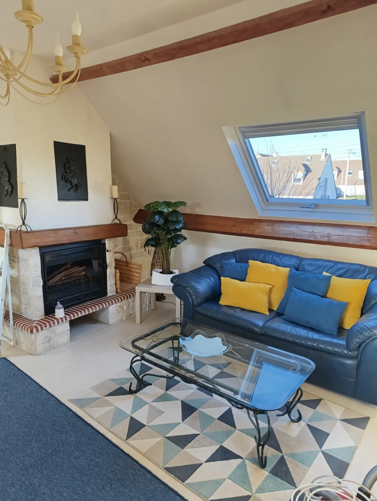 Location Chaumontel Appartement 692ad579274d1