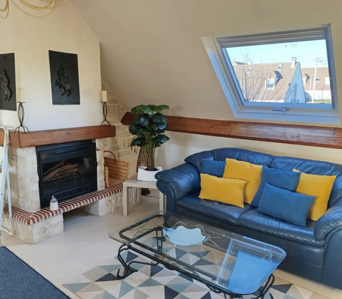 Location Chaumontel Appartement 692ad579274d