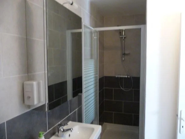 Location Saint-Quentin Appartement 692b032be7a9