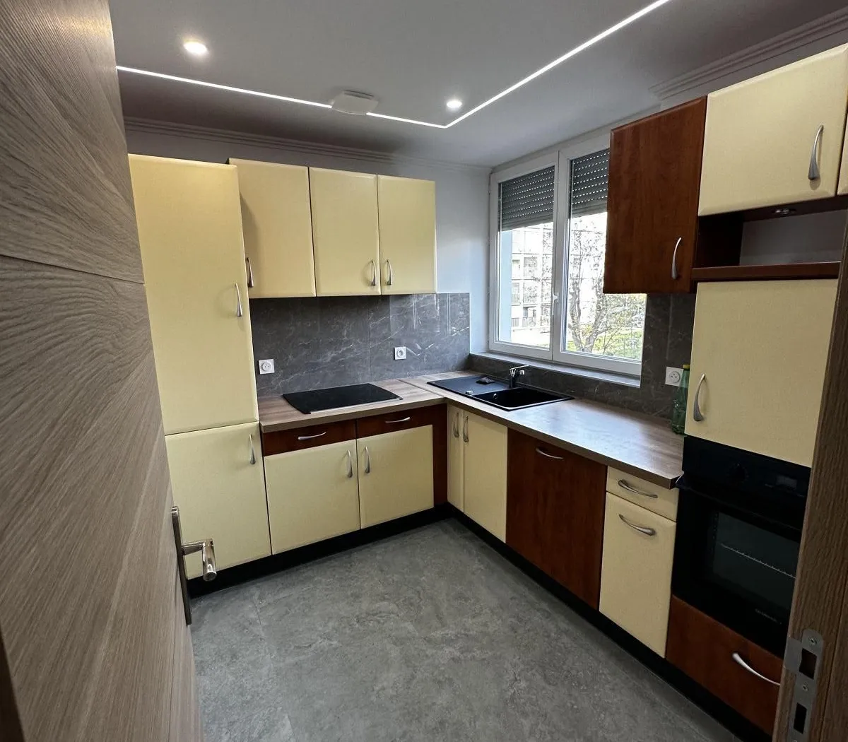 Location Vénissieux Appartement 692c63726843