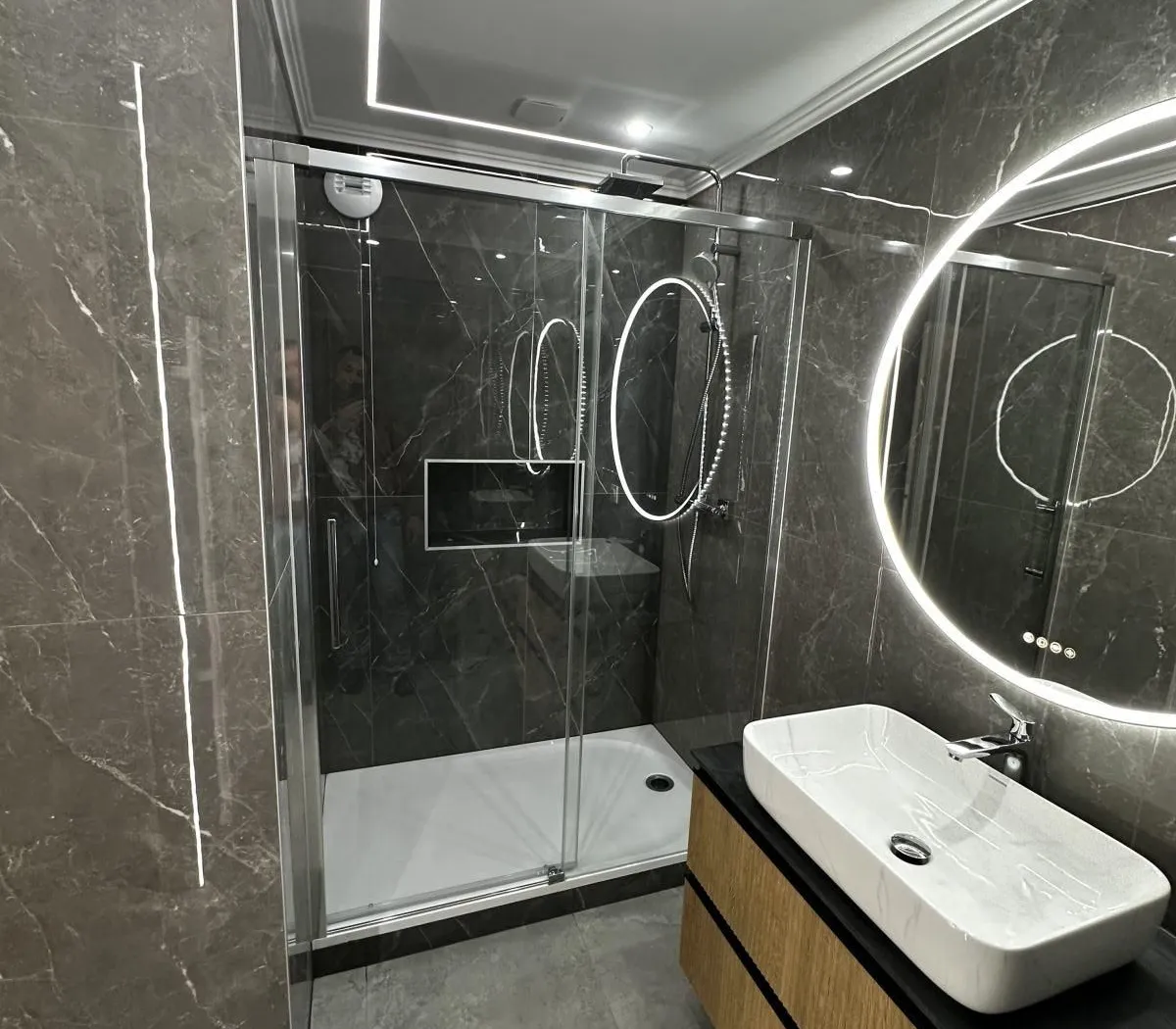 Location Vénissieux Appartement 692c63726843