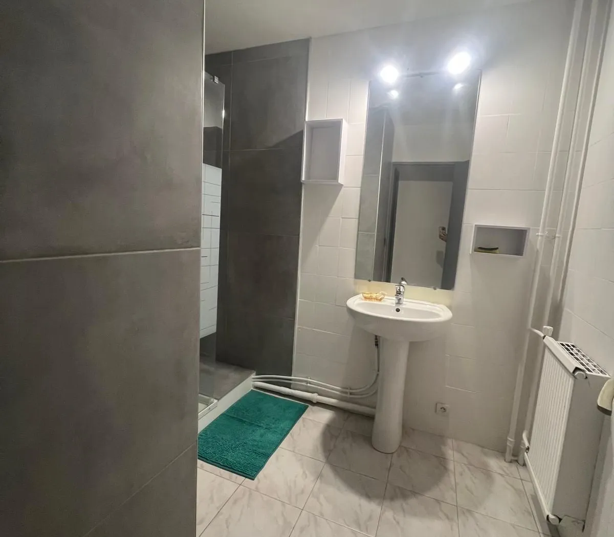 Location Grenoble Chambre 692c8c8d4b75
