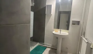 Location Grenoble Chambre 692c8c8d4b75