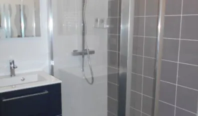 miniatureLocation Bordeaux Appartement 692eb95e3abd2