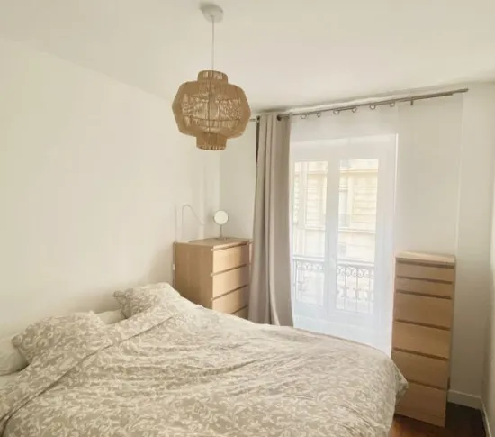 Location Paris Appartement 692ef7f7379b