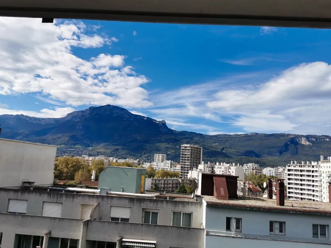 Location Grenoble Appartement 69301c5be76a