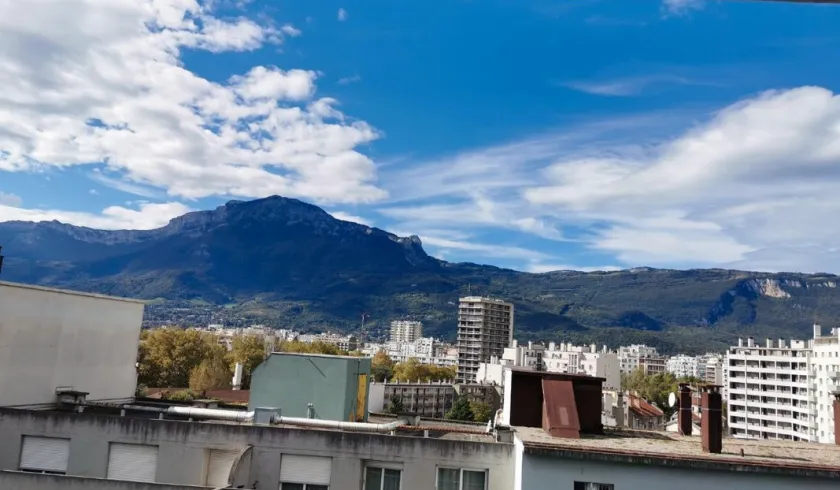 Location Grenoble Appartement 69301c5be76a