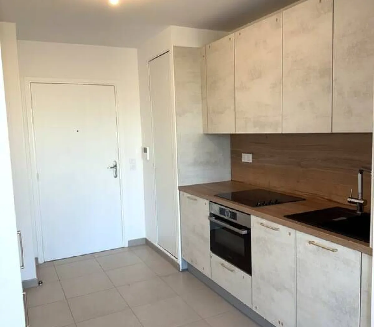 Location Nanterre Appartement 69303e1fa14c