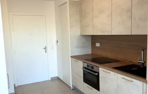 Location Nanterre Appartement 69303e1fa14c