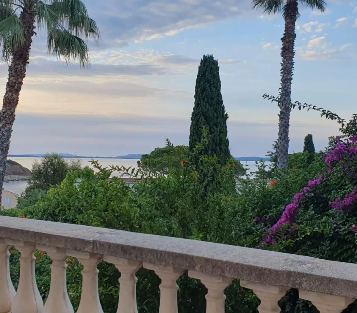 Location Carqueiranne Maison 69304cc73d60