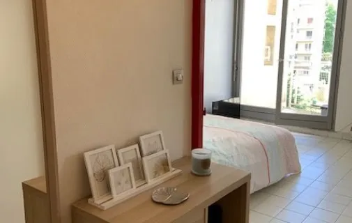 Location Grenoble Appartement 69305a05c2b8