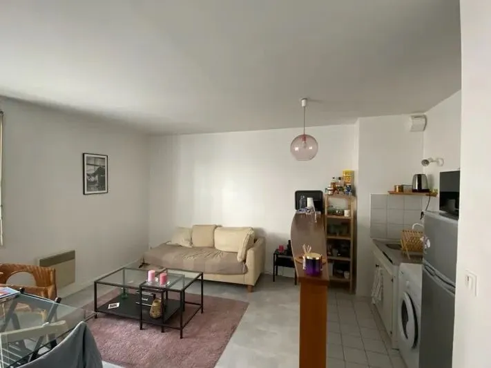 Location Tours Appartement 69315a5ce412