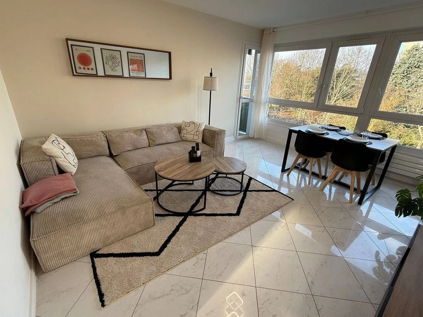 Location Évry-Courcouronnes Chambre 6931731b8c7e