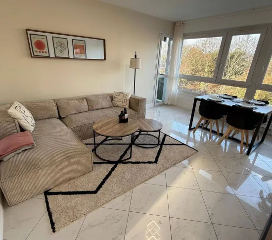 Location Évry-Courcouronnes Chambre 6931731b8c7e