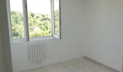 Location Nîmes Appartement 6933406a272e