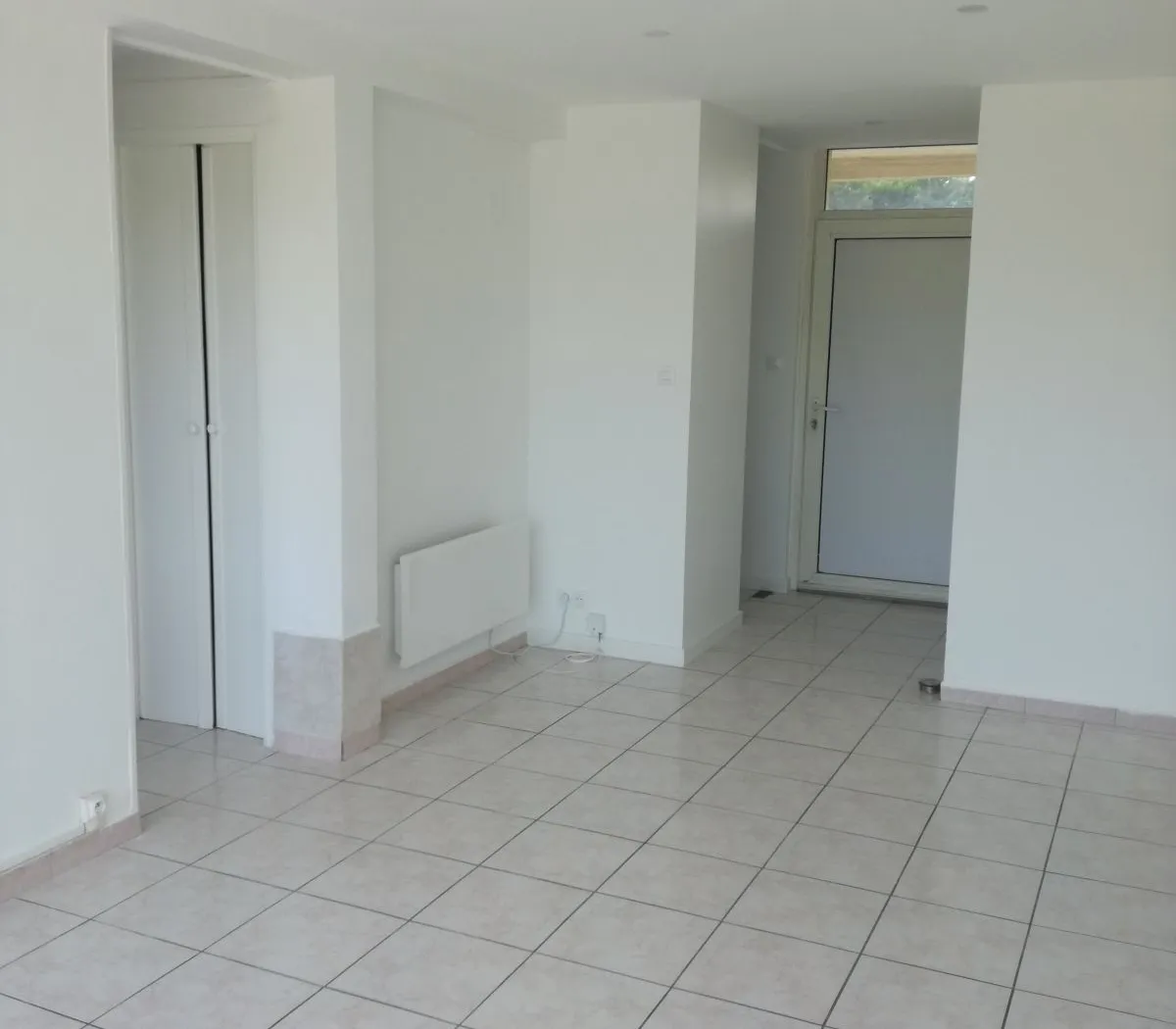 Location Nîmes Appartement 6933406a272e