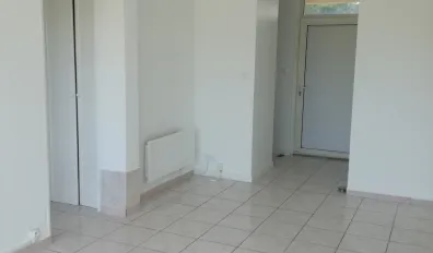 Location Nîmes Appartement 6933406a272e